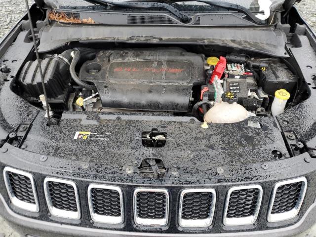3C4NJDBB9KT678471 Jeep Compass Latitude