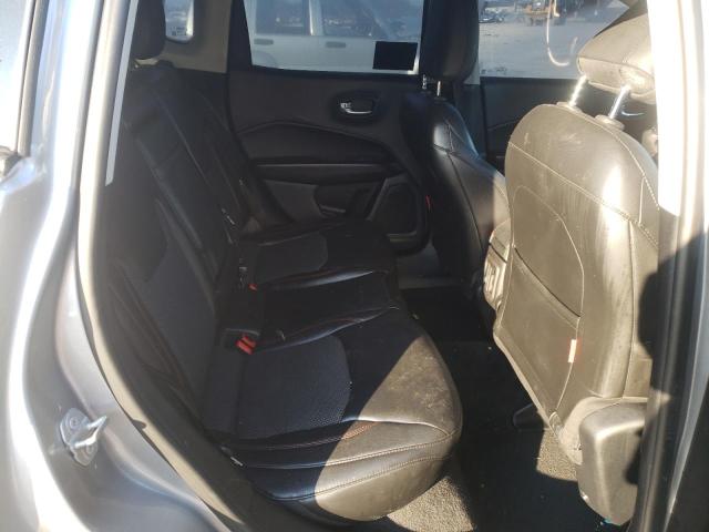 3C4NJDDB0JT417533 Jeep Compass Trailhawk