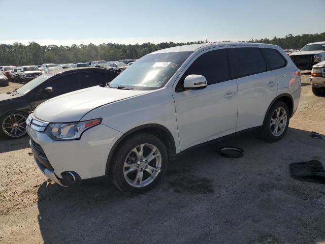 2015 Mitsubishi Outlander SE