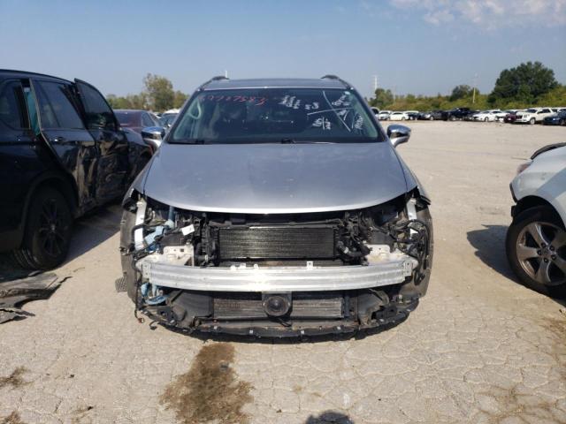 2C4RC1N71HR735422 2017 CHRYSLER PACIFICA, photo no. 5