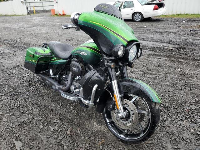 2011 HARLEY-DAVIDSON FLHXSE2 - 1HD1PZ818BB956365
