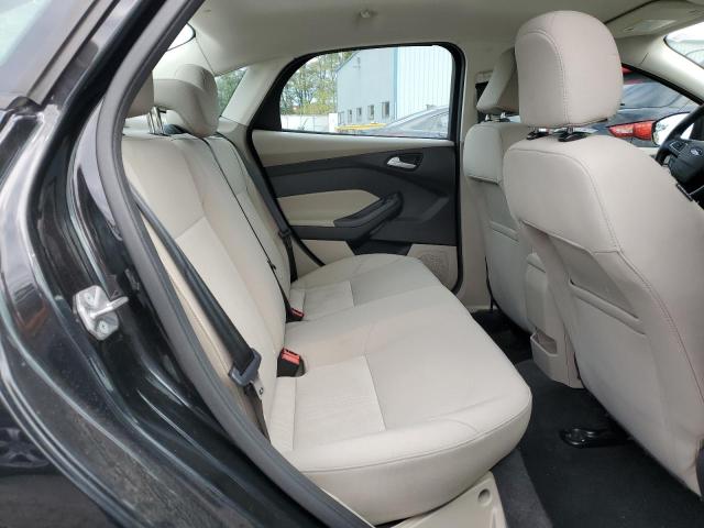 1FADP3F28FL257069 Ford FOCUS SE