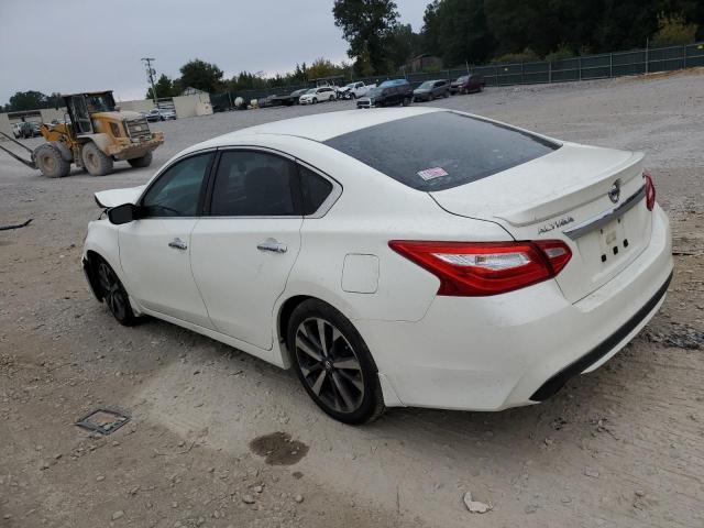 1N4AL3AP3GC275885 2016 Nissan Altima 2.5