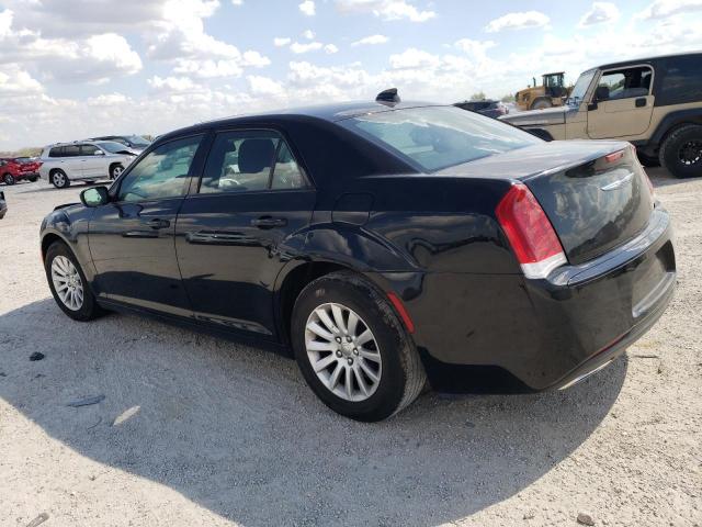 VIN 2C3CCAAG3KH610015 2019 CHRYSLER 300 no.2