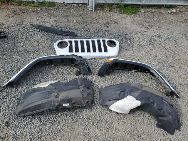 1C4HJXEN3KW535790 Jeep Wrangler Unlimited Sahara