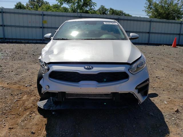 3KPF24AD9ME352102 Kia Forte FE 5