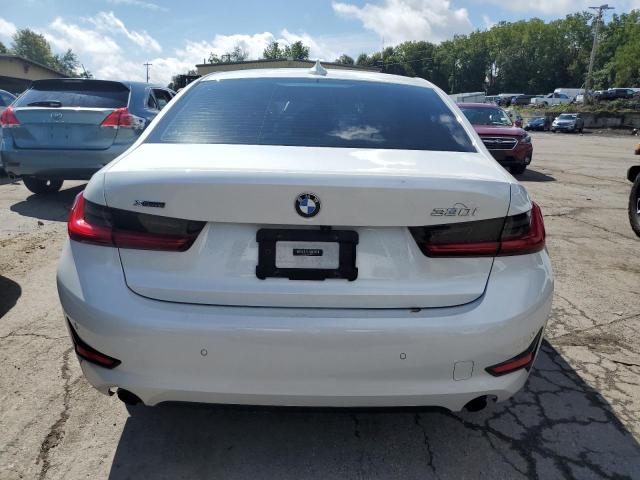  BMW 3 SERIES 2021 Белый