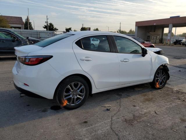  TOYOTA YARIS 2019 Білий