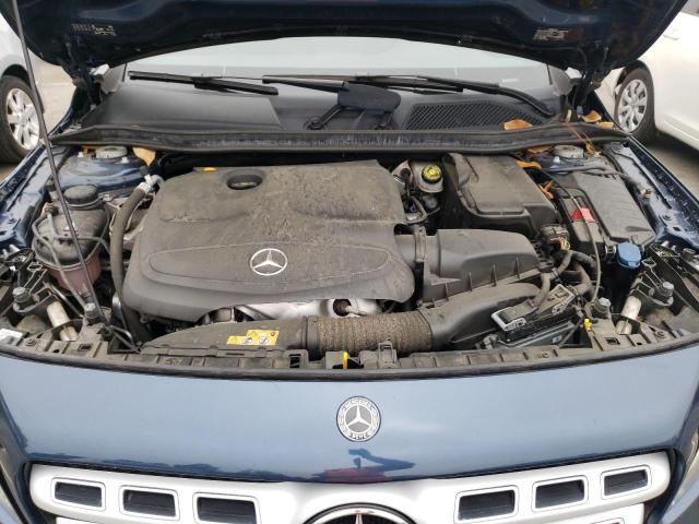 WDCTG4EB8KJ642807 Mercedes-Benz GLA 250