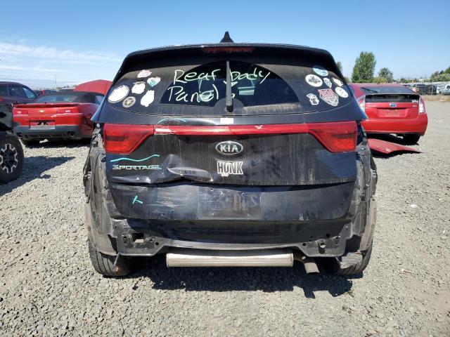 KNDPMCAC2J7335220 KIA Sportage Lx