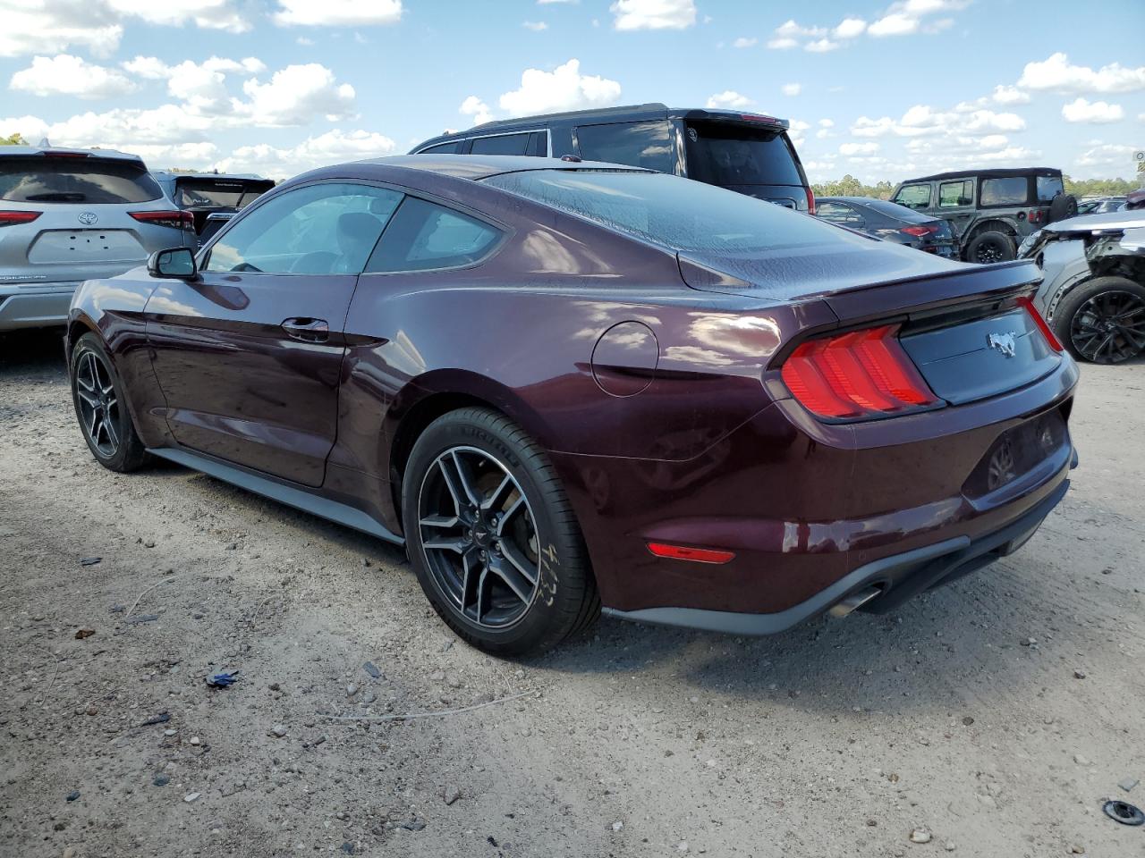 VIN: 1FA6P8TH3J5113621 2018 FORD ALL Models