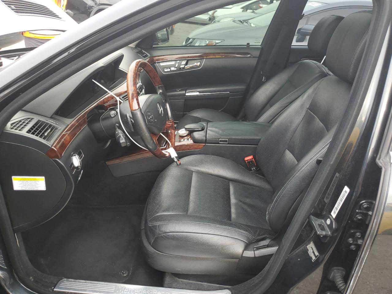 WDDNG7DB7CA434670 2012 Mercedes-Benz S 550