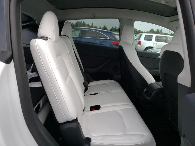 7SAYGAEE8PF696114 Tesla Model Y