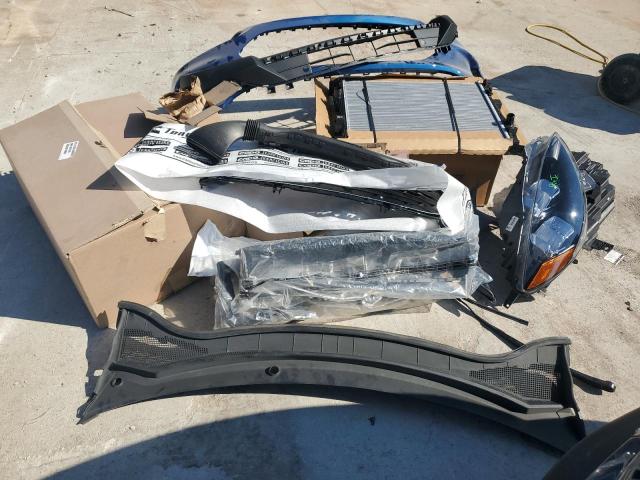 1FMCU9J97NUA97793 Ford Escape Titanium