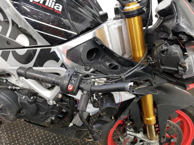 2019 APRILIA TUONO V4 1 ZD4KGUA18KS000004