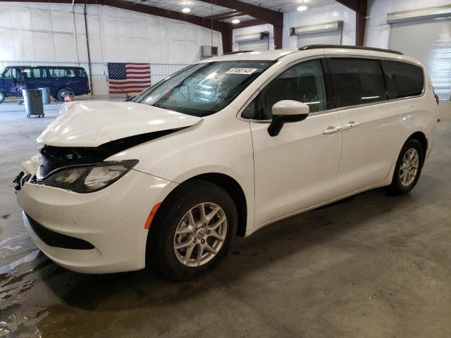 2021 Chrysler Voyager 