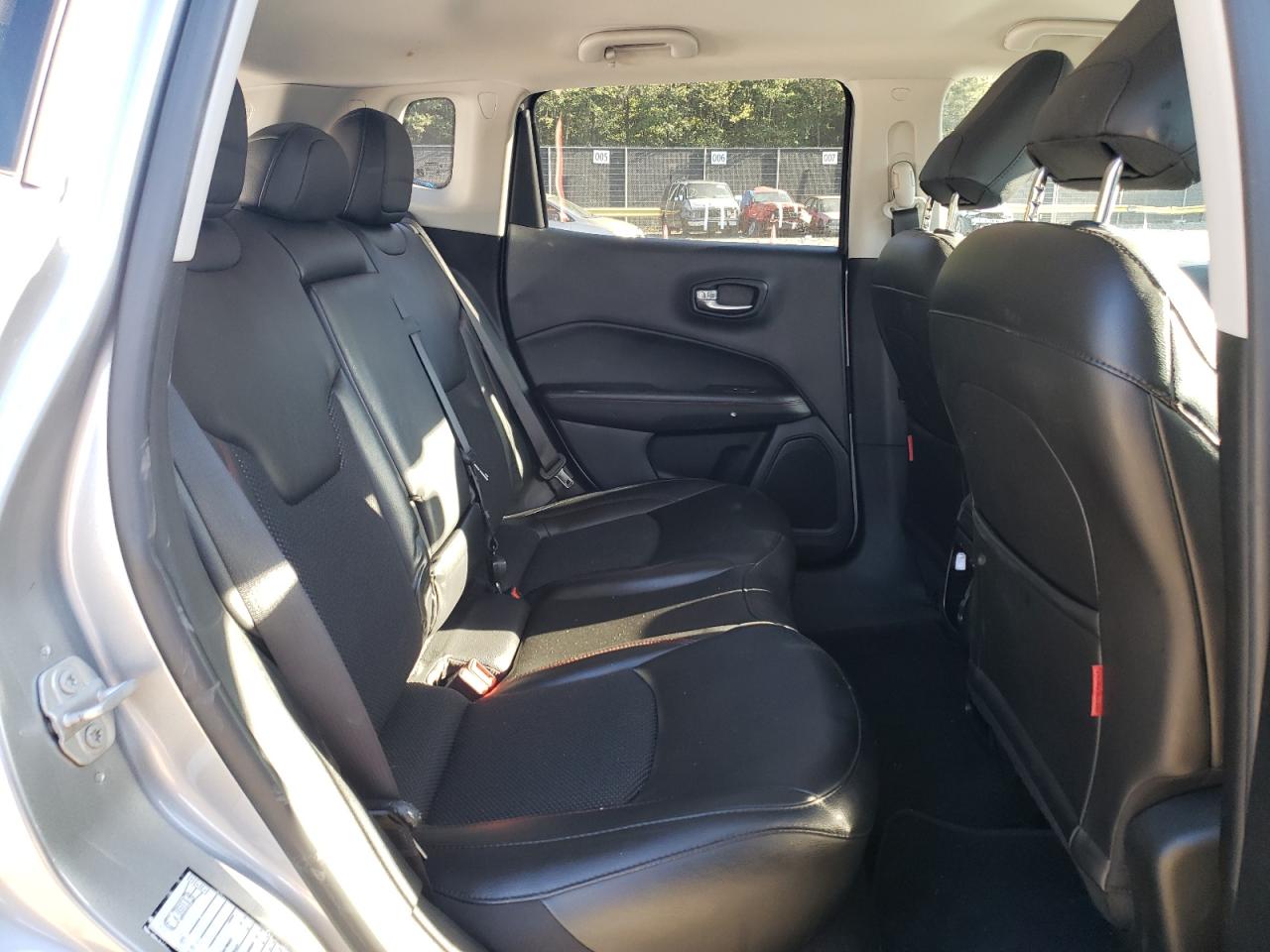 3C4NJDDB8LT195214 2020 Jeep Compass Trailhawk