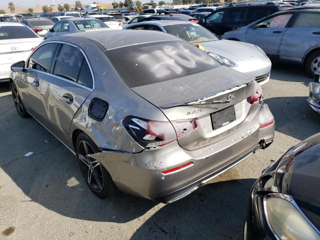 WDD3G4EB7KW017815 Mercedes-Benz A 220