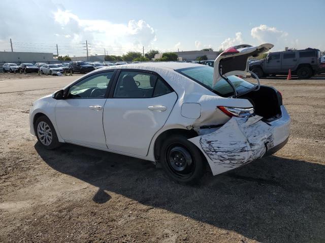 2018 Toyota Corolla L VIN: 5YFBURHE5JP853678 Lot: 58323934