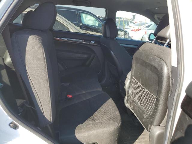 5XYKT3A63EG456984 KIA SORENTO LX