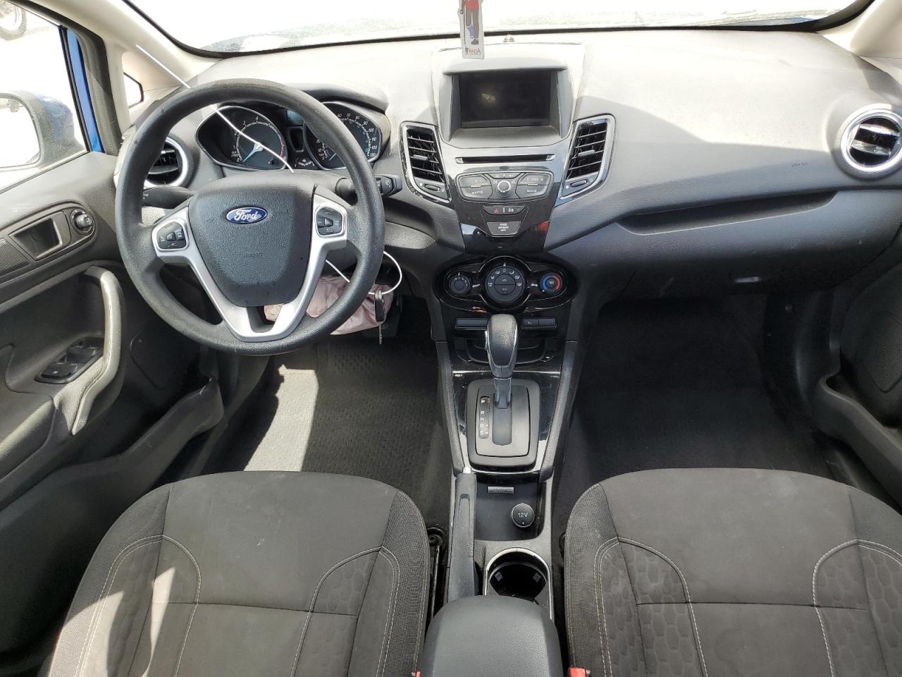 3FADP4BJ0KM149797 Ford Fiesta SE 8