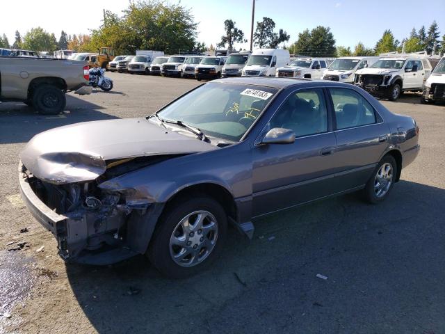 1999 Toyota Camry LE