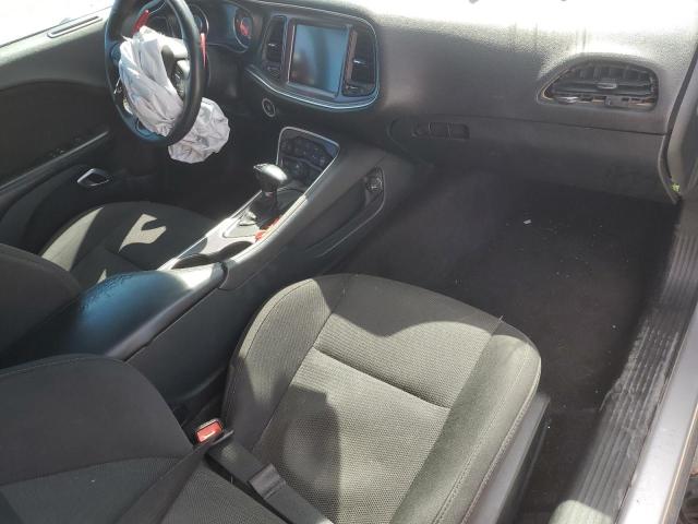 2C3CDZAT2FH899984 Dodge Challenger Sxt
