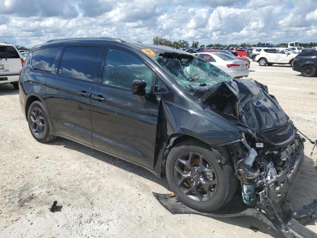 2C4RC1FG7JR330797 Chrysler Pacifica Touring Plus