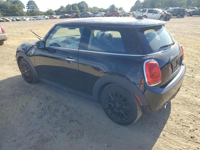 WMWXP5C54J2G62040 Mini Cooper