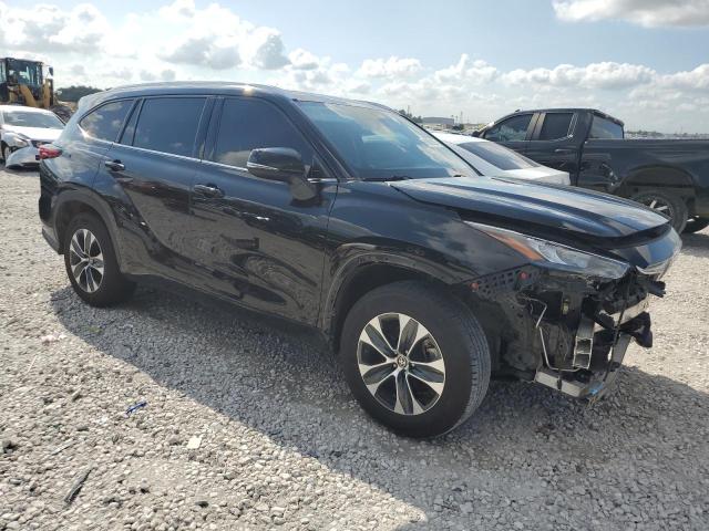 VIN 5TDGZRAH5LS503487 2020 Toyota Highlander, Xle no.4