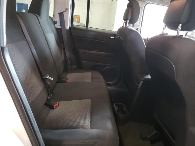 1C4NJRFB6GD767676 Jeep Patriot Latitude