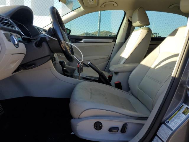 1VWAA7A34JC012040 Volkswagen PASSAT S