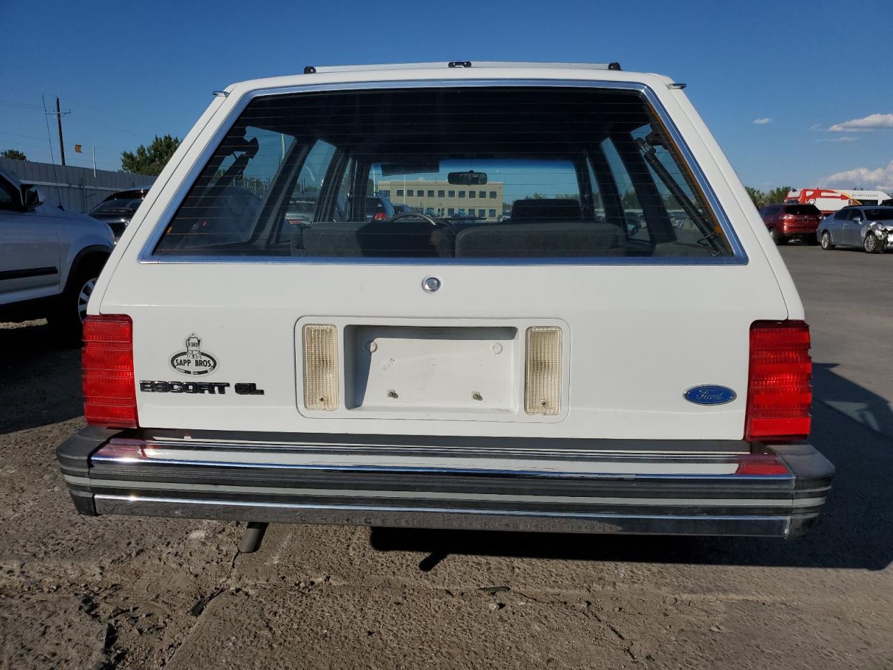 1FABP1041EW318846 1984 Ford Escort Gl