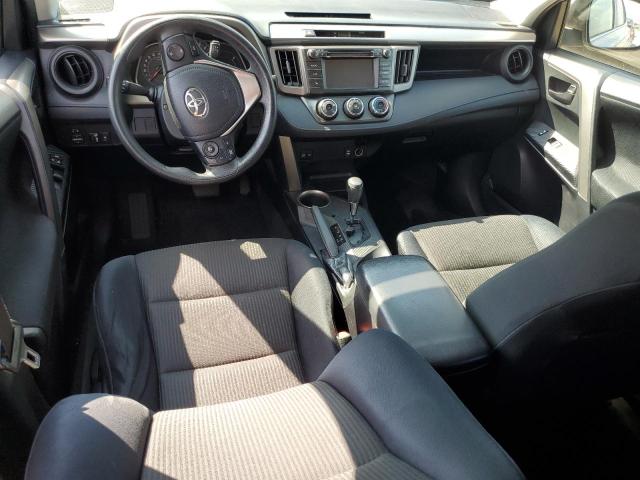 JTMZFREV1FJ032294 Toyota RAV4 LE