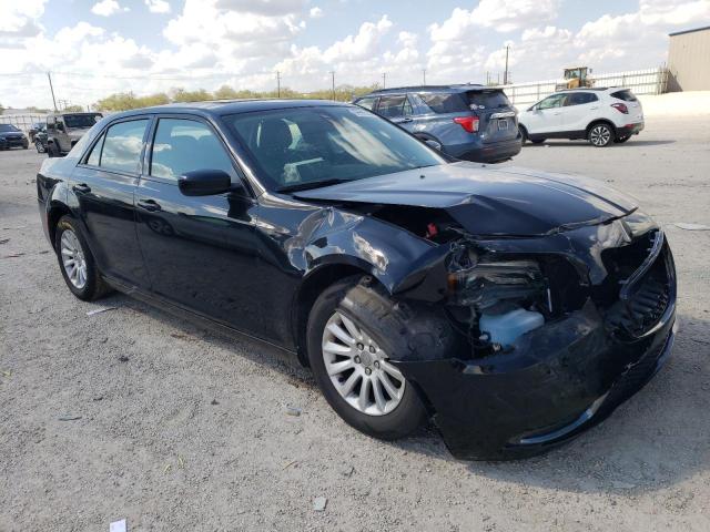 VIN 2C3CCAAG3KH610015 2019 CHRYSLER 300 no.4