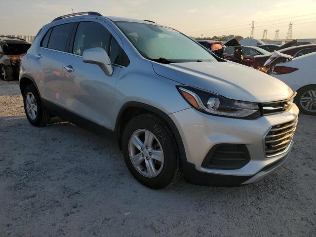 KL7CJLSB4KB907753 Chevrolet Trax 1LT 4