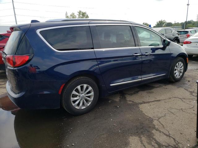 2C4RC1BG6JR166898 2018 CHRYSLER PACIFICA, photo no. 3