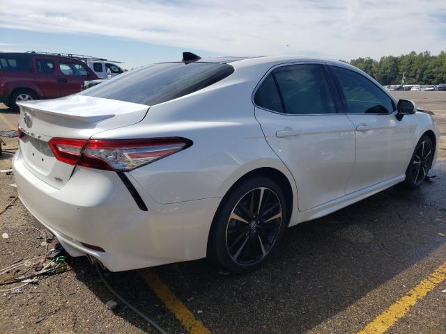 4T1BZ1HK6KU027382 Toyota CAMRY XSE