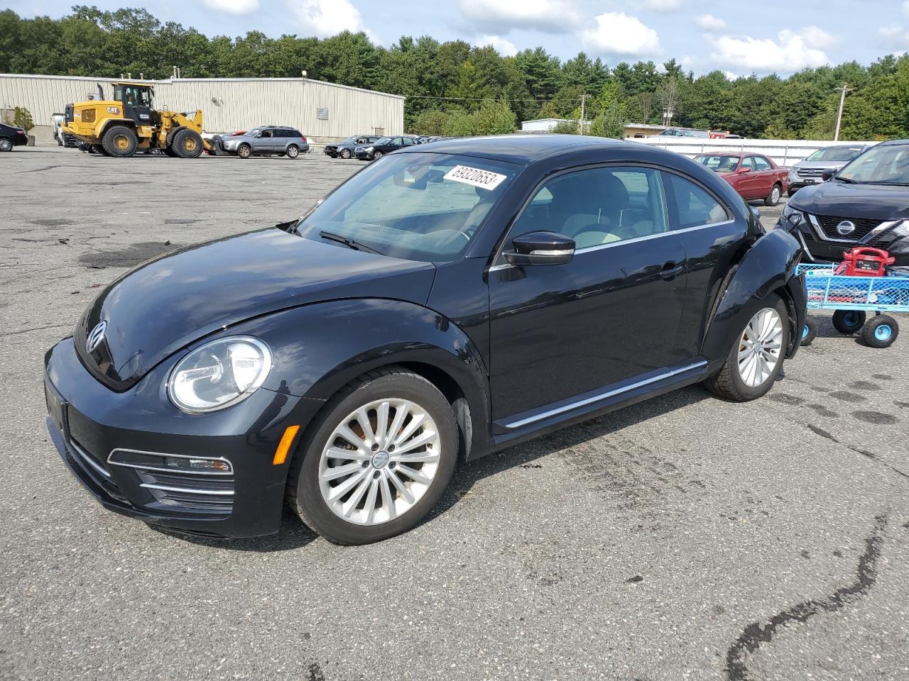 3VWFD7AT3KM700320 Volkswagen Beetle S