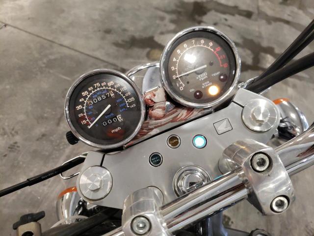 2002 HONDA VF750 C - JH2RC43082M800422