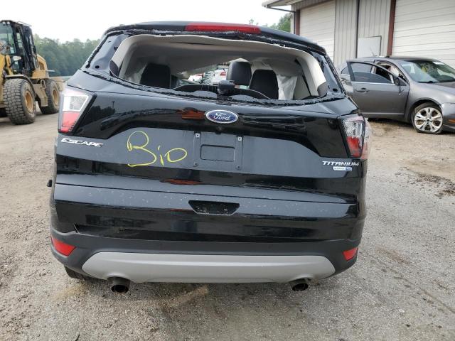 1FMCU9JD8HUC82332 Ford Escape Titanium