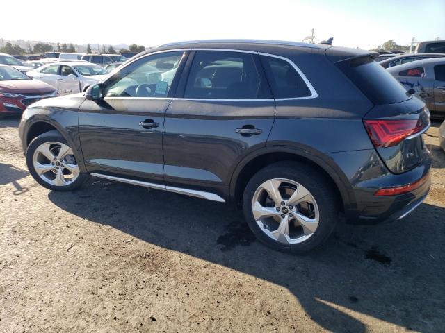 WA1BAAFY6M2029418 2021 AUDI Q5 - Image 2