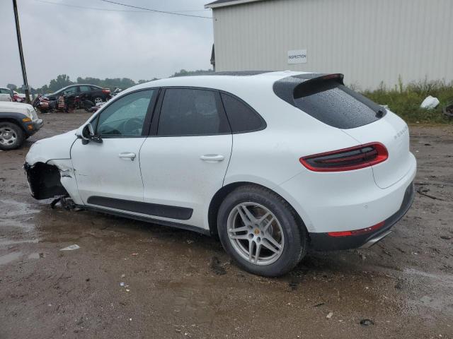 VIN WP1AA2A58JLB00255 2018 Porsche Macan no.2