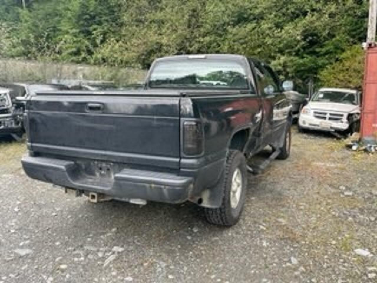 1B7HF13Z7YJ118652 2000 Dodge Ram 1500