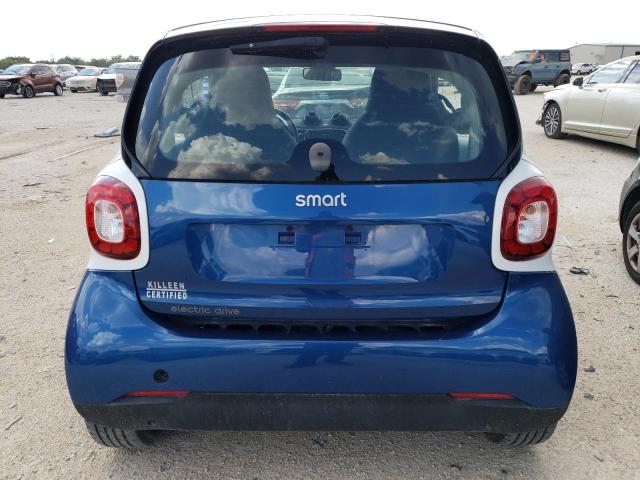 VIN WMEFJ9BA9HK230297 2017 Smart Fortwo no.6