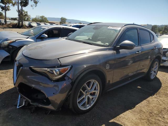 2019 Alfa Romeo Stelvio Ti