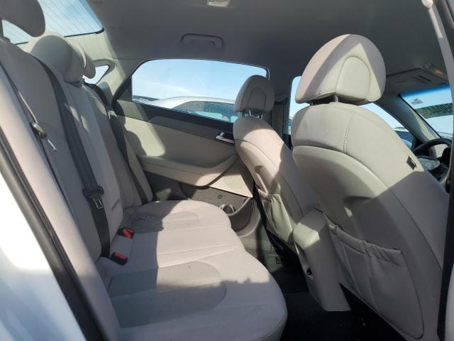 5NPE24AFXGH417164 Hyundai SONATA SE