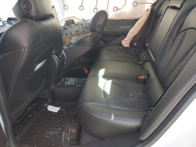 1G4ZP5SS7HU137967 Buick Lacrosse Essence