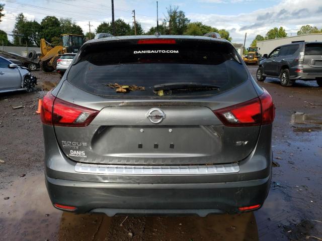 JN1BJ1CP2HW008519 Nissan Rogue Sport S