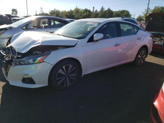 1N4BL4DW3KN302996 Nissan Altima SV